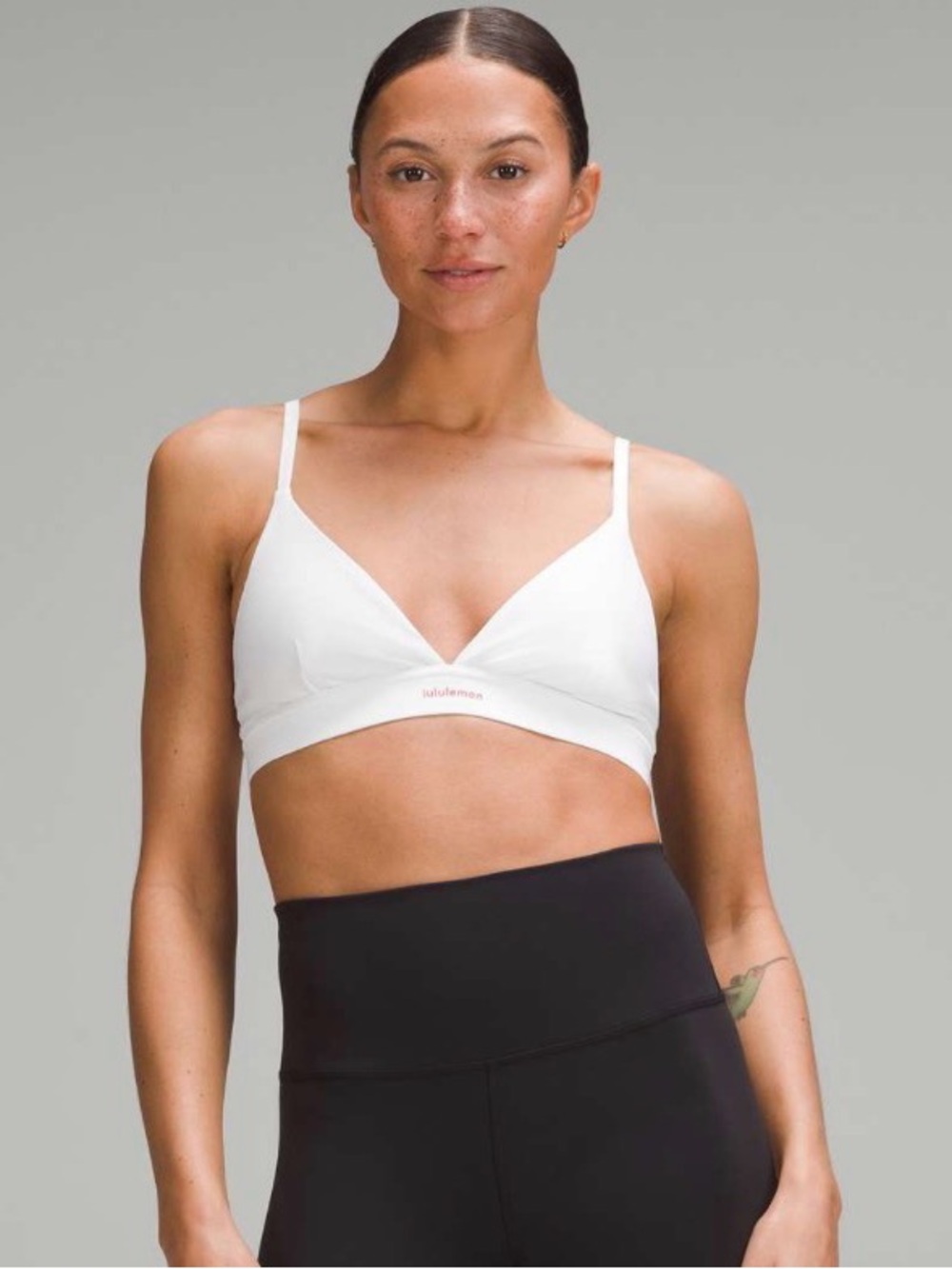 Lululemon License to Train Triangle Bra Light Support A/B Cup White Size 2